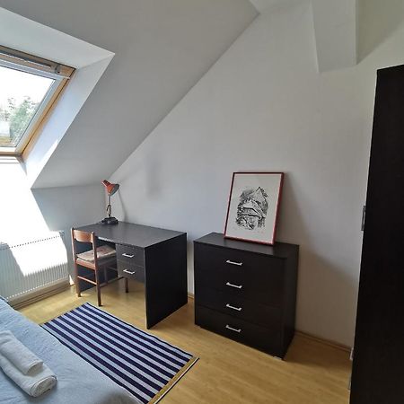Central Apartment City 萨格勒布 外观 照片