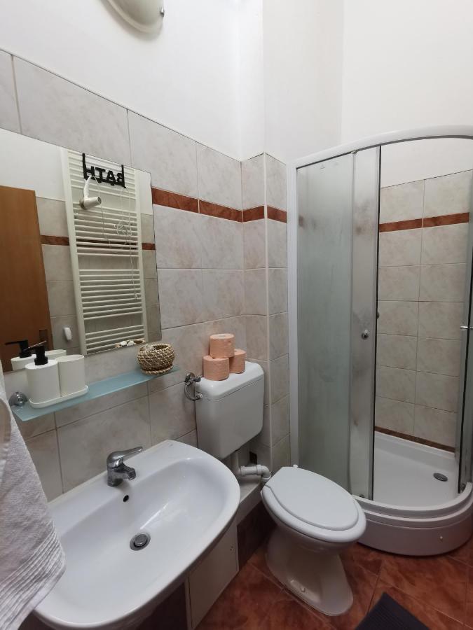 Central Apartment City 萨格勒布 外观 照片