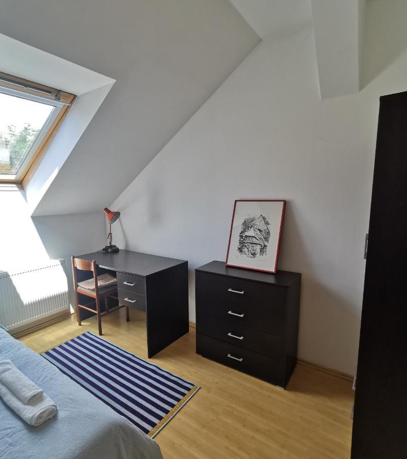 Central Apartment City 萨格勒布 外观 照片